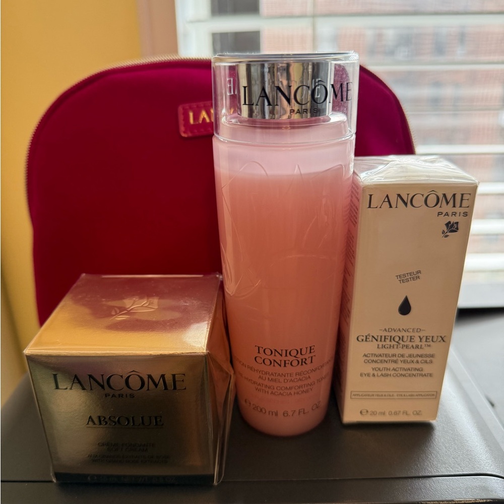 Lancome  Cosmetic Bag Set